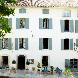 https://hotel-restaurant-des-deux-rocs.fr-provencehotel.com